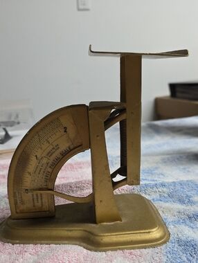 Vintage Liberty Gold Postal Scale